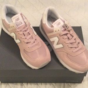 New Balance women’s Sneaker